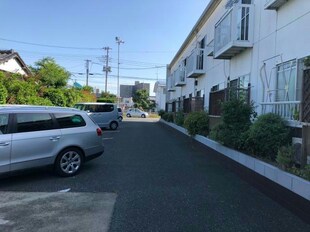 エステートピア岩野（深谷市本住町）の物件外観写真